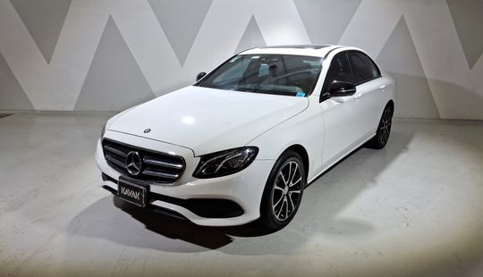 Mercedes Benz • Clase E