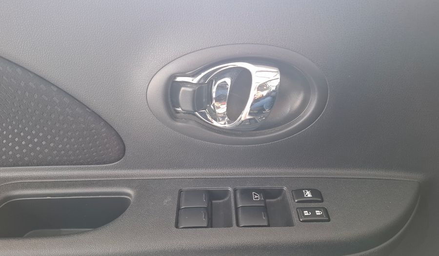 Nissan March 1.6 ADVANCE Hatchback 2018