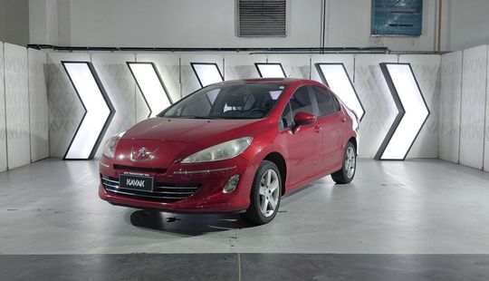 Peugeot • 408