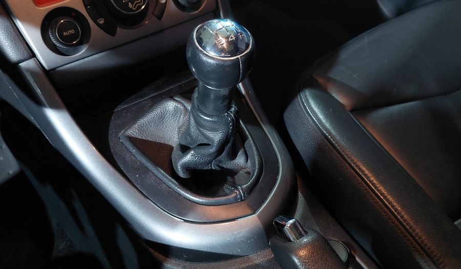 Peugeot 408 2.0 16V ALLURE+ Sedan 2013