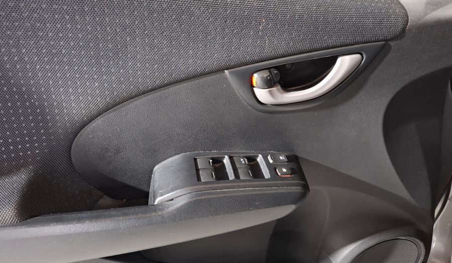 Honda Fit 1.4 LX-L CVT Hatchback 2011
