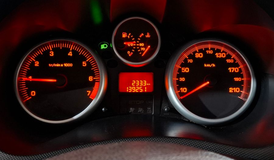 Peugeot 207 COMPACT 1.4 XR Hatchback 2010