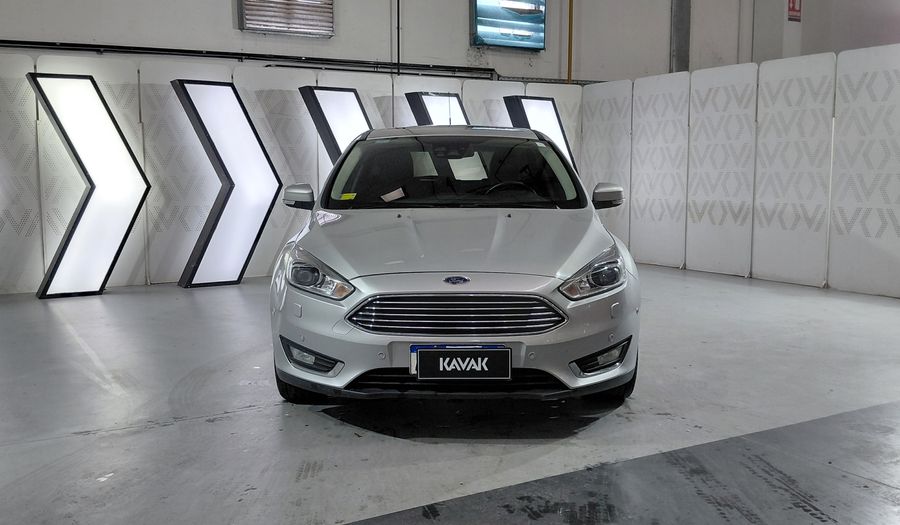 Ford Focus Iii 2.0 TITANIUM Hatchback 2016