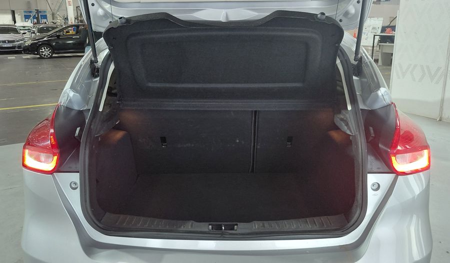 Ford Focus Iii 2.0 TITANIUM Hatchback 2016