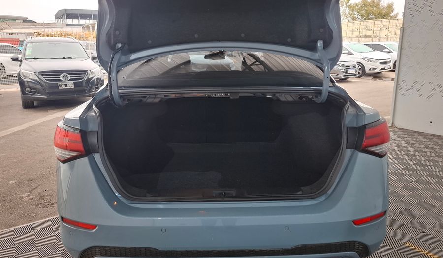 Nissan Sentra 2.0 EXCLUSIVE CVT Sedan 2024