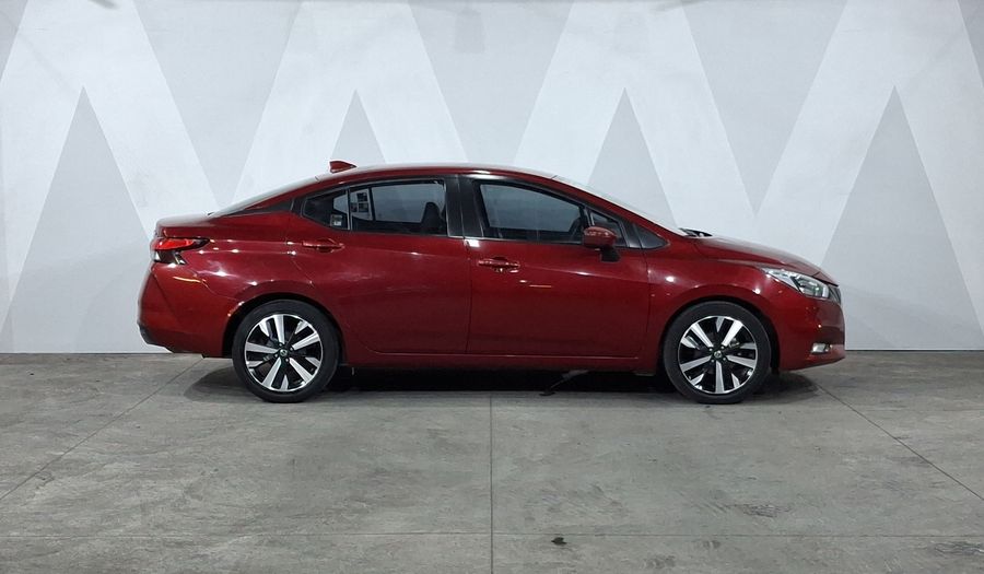 Nissan Versa 1.6 EXCLUSIVE CVT Sedan 2021