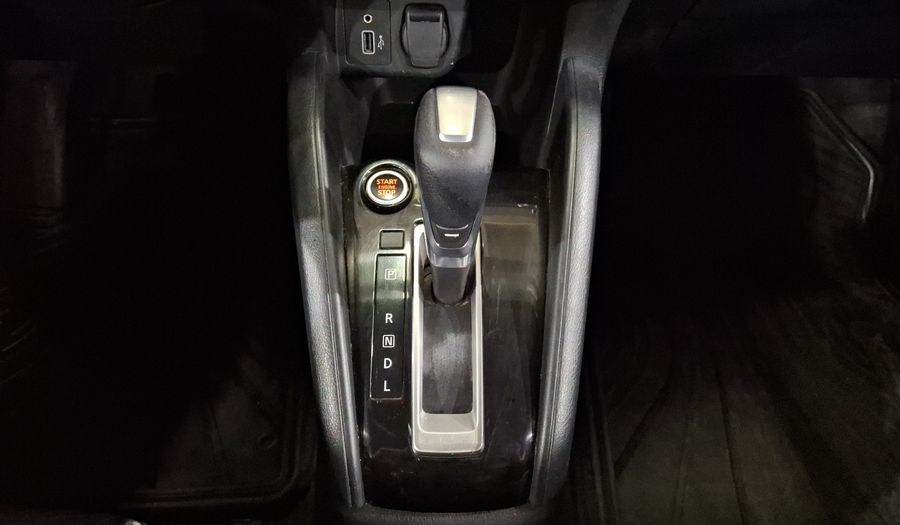 Nissan Versa 1.6 EXCLUSIVE CVT Sedan 2021