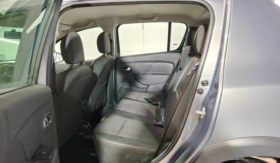 Renault Sandero Stepway 1.6 STEPWAY PRIVILEGE PH2 Hatchback 2016