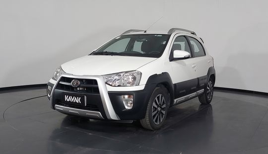 Toyota • Etios