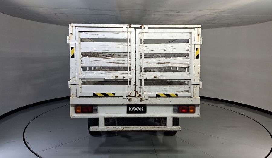 Nissan Np300 2.5 NP300 CHASIS CABINA Pickup 2024