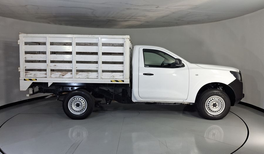 Nissan Np300 2.5 NP300 CHASIS CABINA Pickup 2024