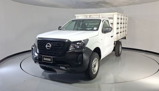 Nissan • NP300