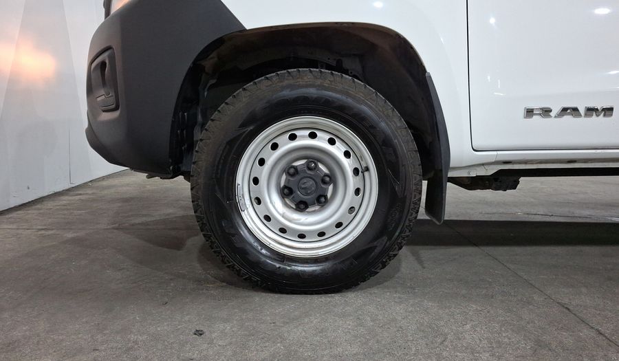 Ram 1200 2.0T TRADESMAN CREW CAB Pickup 2026