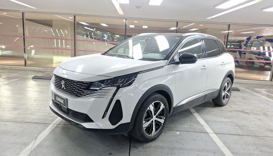 Peugeot • 3008