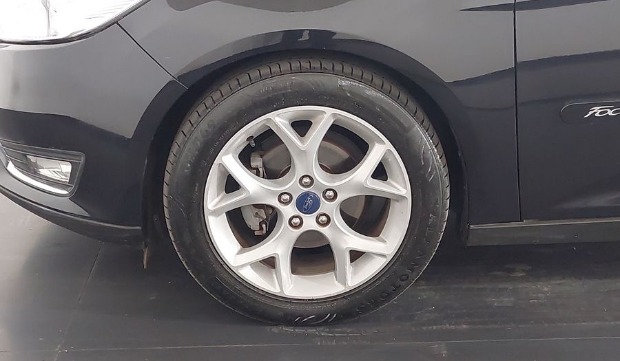 Ford Focus 2.0 SE AT Hatchback 2016