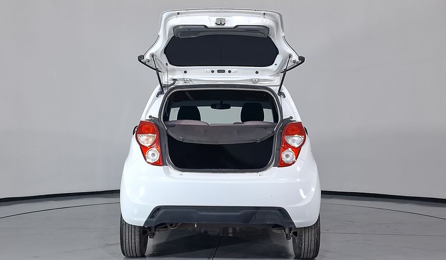 Chevrolet Spark 1.2 LT B MT Hatchback 2015