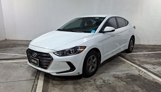 Hyundai • Elantra