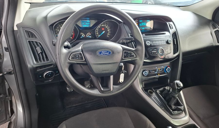 Ford Focus Iii 1.6 S Sedan 2016