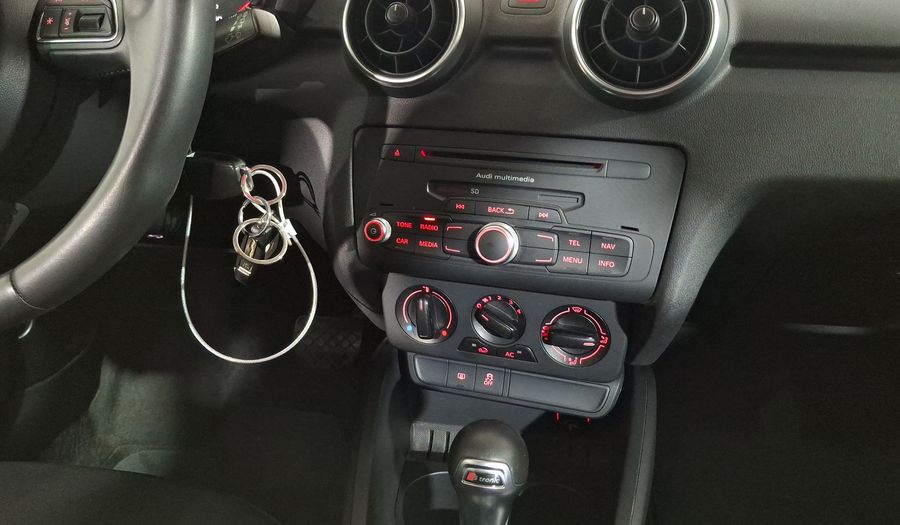 Audi A1 1.4 TFSI COOL S TRONIC Hatchback 2015
