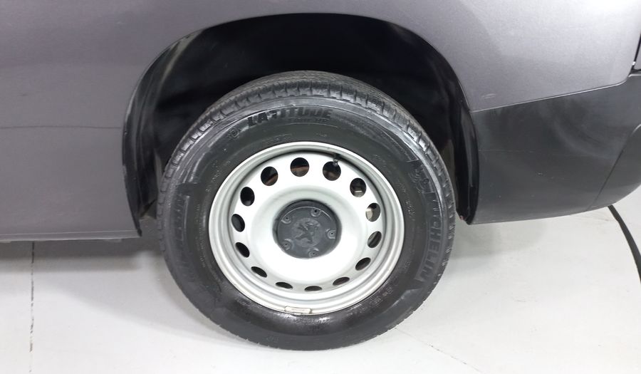 Peugeot Partner 1.2 PURETECH MAXI PACK Van 2024