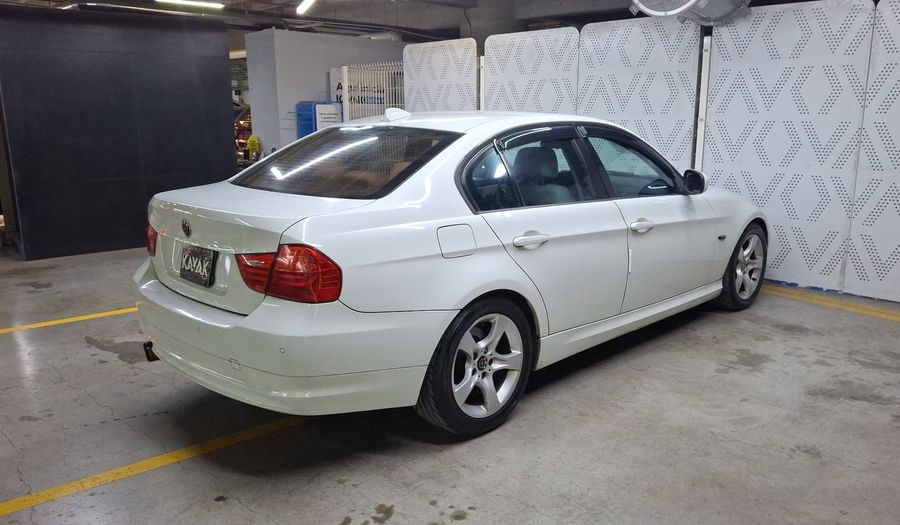 Bmw Serie 3 2.5 325IA EDITION EXCLUSIVE NAVI AT Sedan 2012