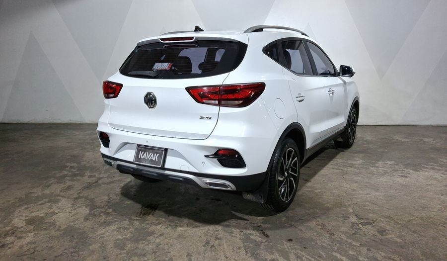 Mg Zs 1.5 ELEGANCE CVT Suv 2024