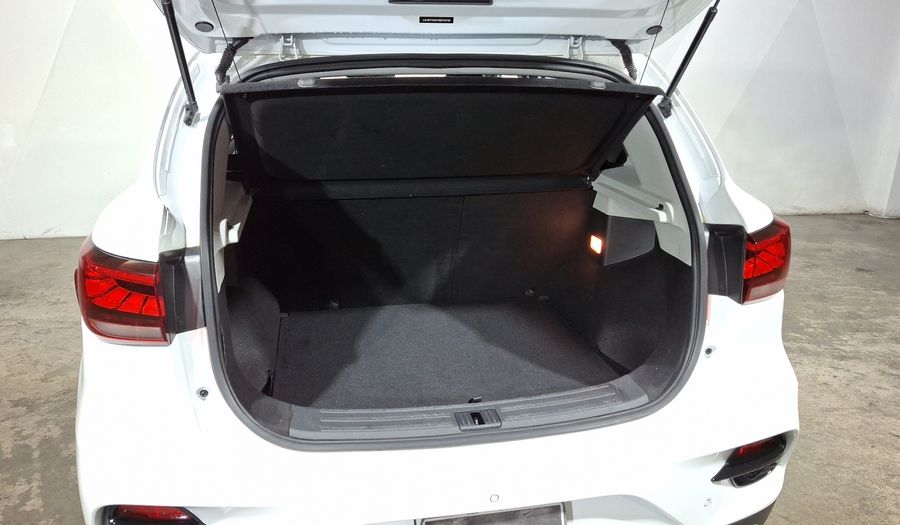 Mg Zs 1.5 ELEGANCE CVT Suv 2024