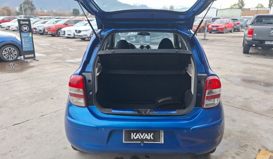 Nissan March 1.6 ADVANCE Hatchback 2013