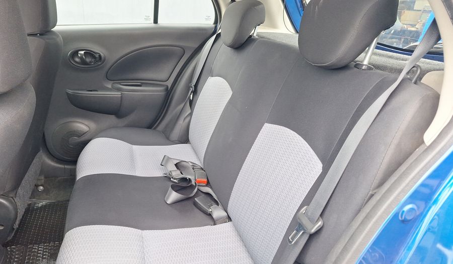 Nissan March 1.6 ADVANCE Hatchback 2013