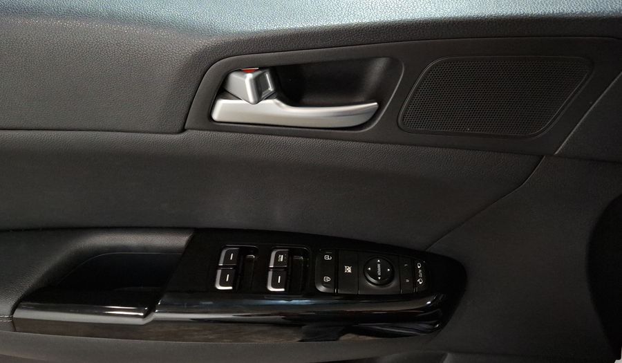 Kia Sportage 2.4 SXL AWD AT Suv 2016