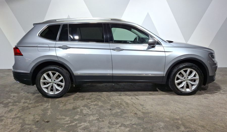 Volkswagen Tiguan 1.4 COMFORTLINE 3 FILA DCT Suv 2020