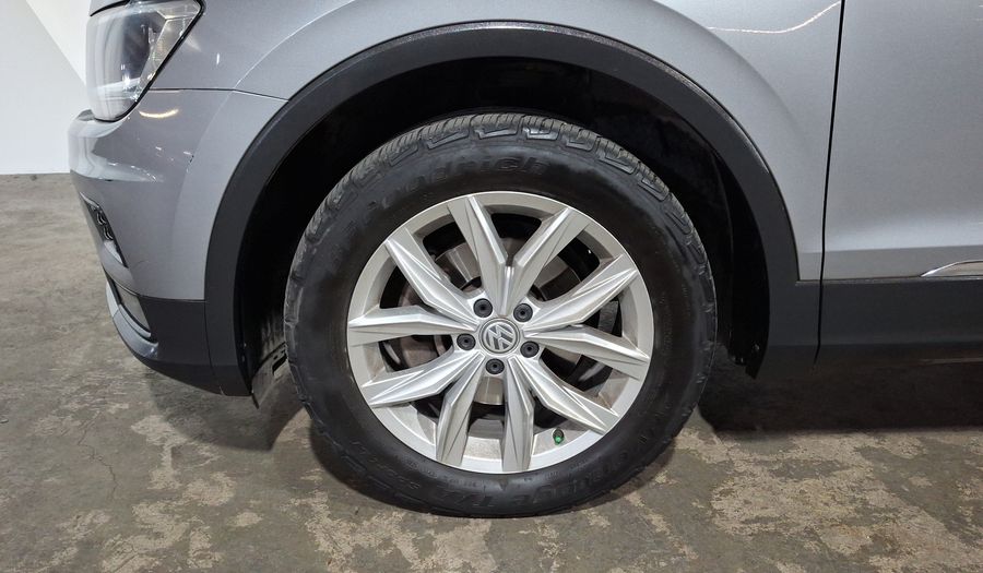 Volkswagen Tiguan 1.4 COMFORTLINE 3 FILA DCT Suv 2020