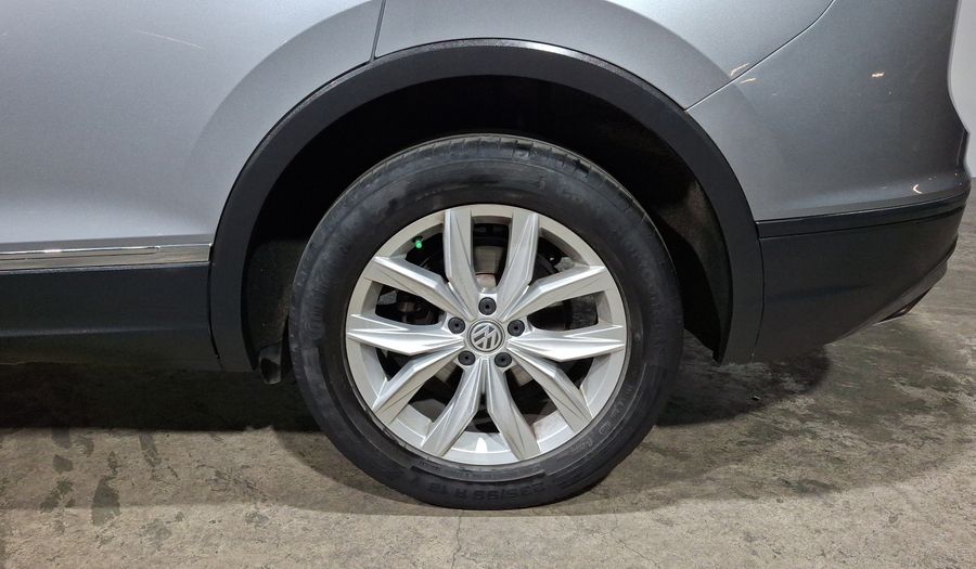 Volkswagen Tiguan 1.4 COMFORTLINE 3 FILA DCT Suv 2020
