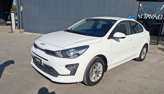 Kia • RIO 4