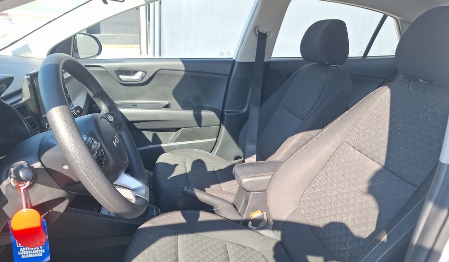Kia Rio 4 1.4 LX AC Sedan 2022