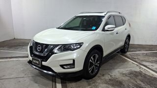 Nissan • X-Trail