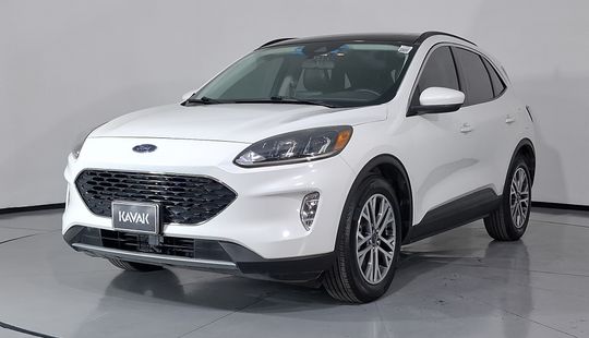 Ford • Escape