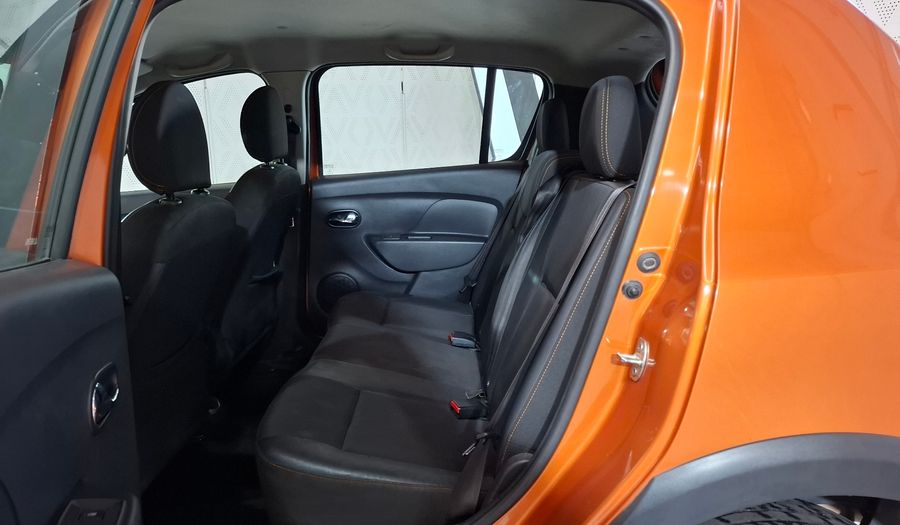 Renault Sandero Stepway 1.6 STEPWAY PRIVILEGE Hatchback 2018