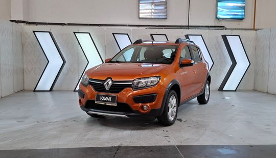 Renault • Sandero Stepway