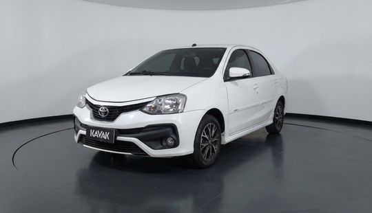 Toyota • Etios