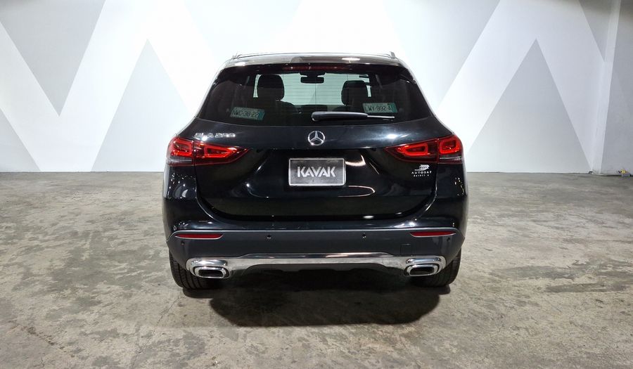 Mercedes Benz Clase Gla 1.3 200 PROGRESSIVE DCT Suv 2021