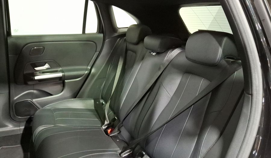 Mercedes Benz Clase Gla 1.3 200 PROGRESSIVE DCT Suv 2021
