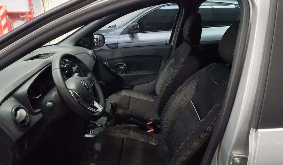 Renault Sandero 1.6 ZEN Hatchback 2023