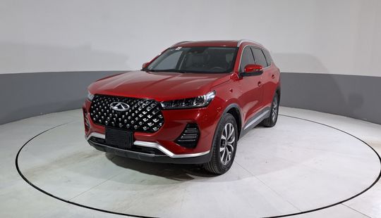 2023 • 48,000 km • Automático