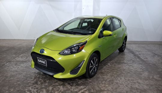 Toyota • Prius C
