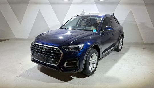 Audi • Q5