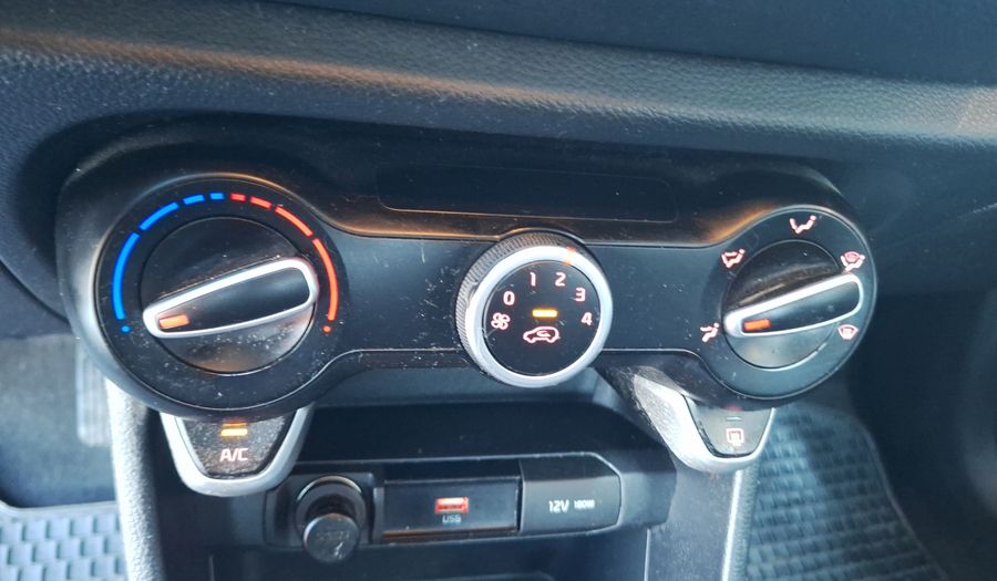 Kia Morning 1.2 EX ABS AC Hatchback 2021