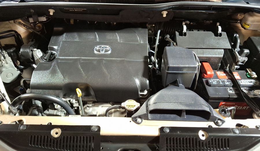 Toyota Sienna 3.5 XLE PIEL AT Minivan 2013