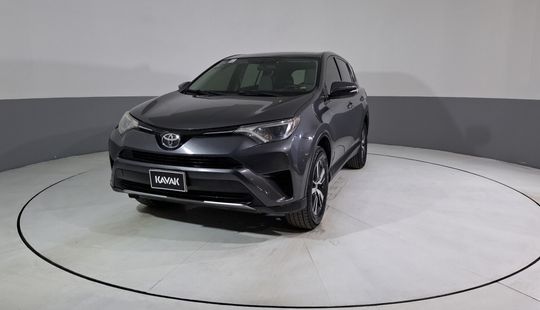 Toyota • RAV4