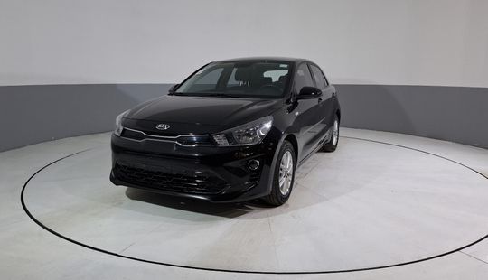 Kia • Rio